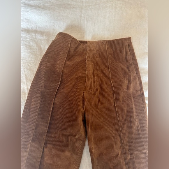 Frame Pintuck Cord Trouser - Picture 3 of 11